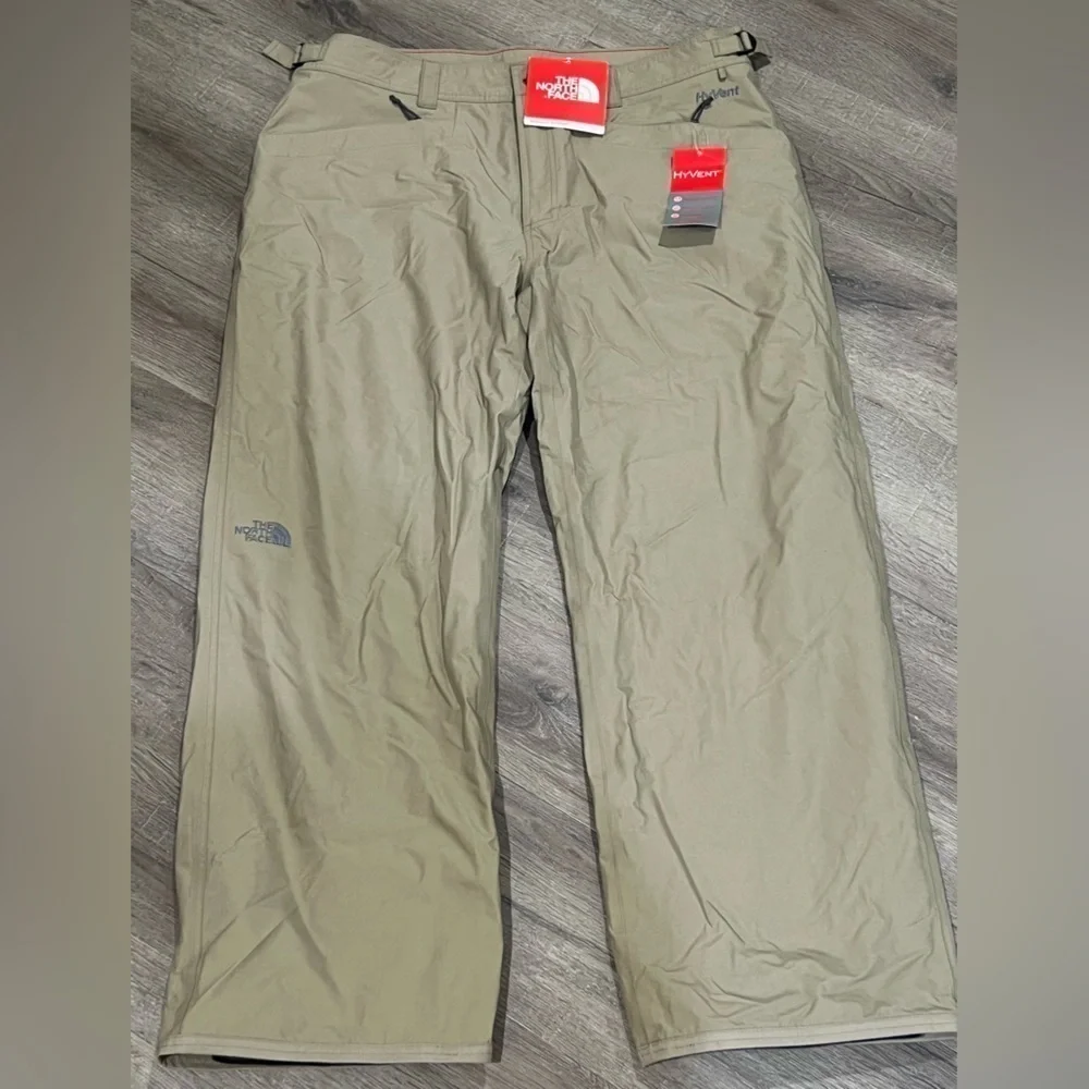 NWT Deadstock The North Face Men’s XL HYVENT A-Frame Lined Snow Pants Insulated